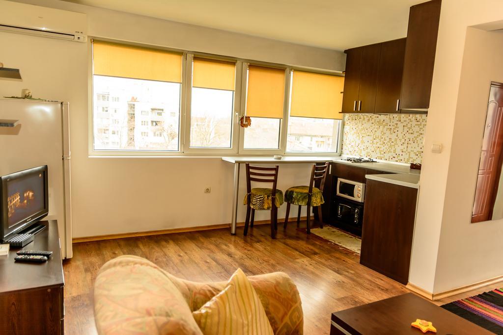 Apartment Leonardo Da Vinci Plovdiv Exterior foto