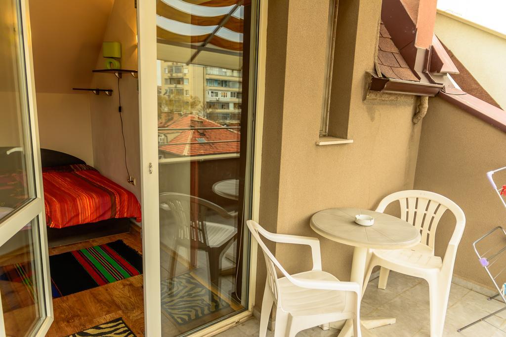 Apartment Leonardo Da Vinci Plovdiv Exterior foto